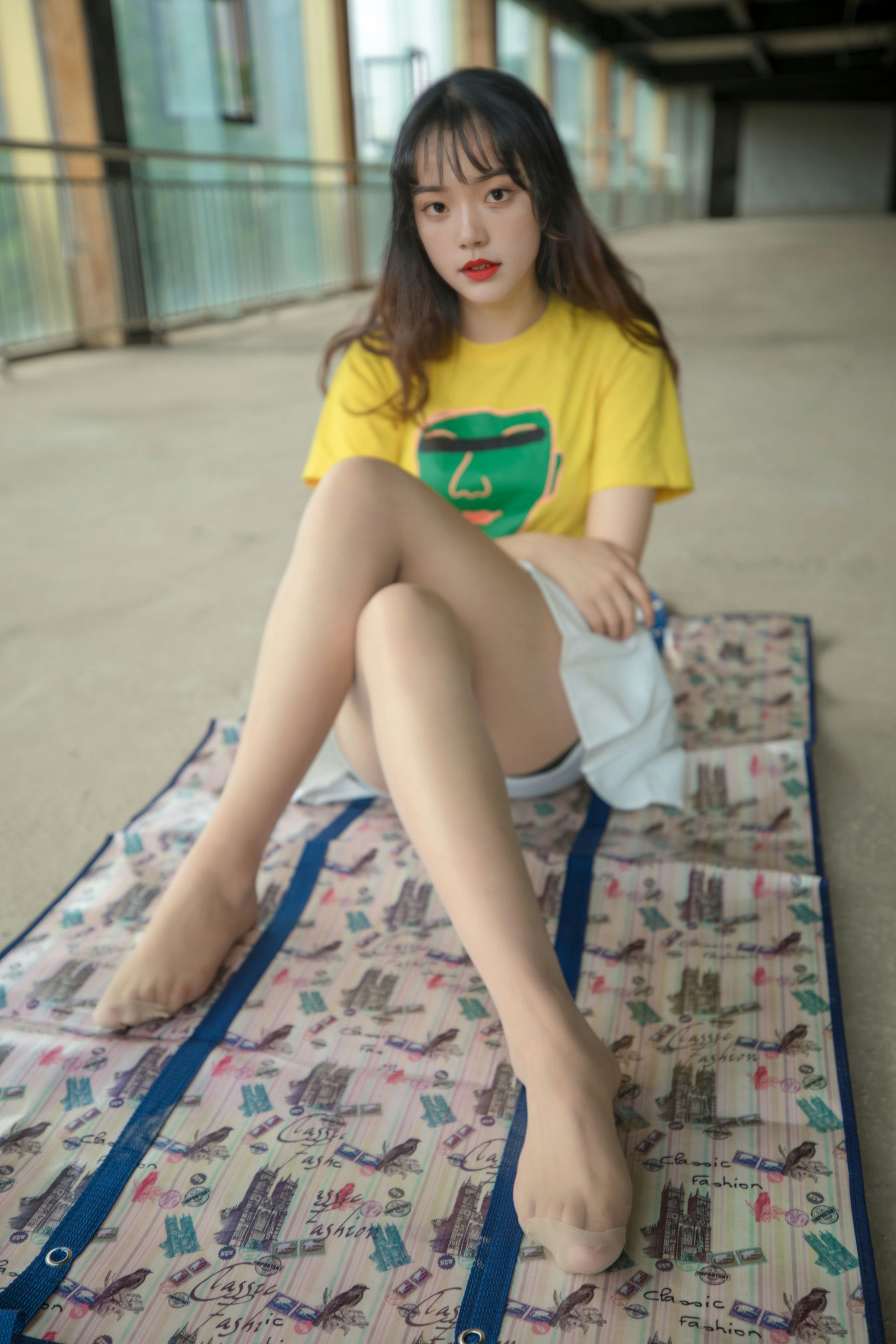 A008-地毯上的肉丝