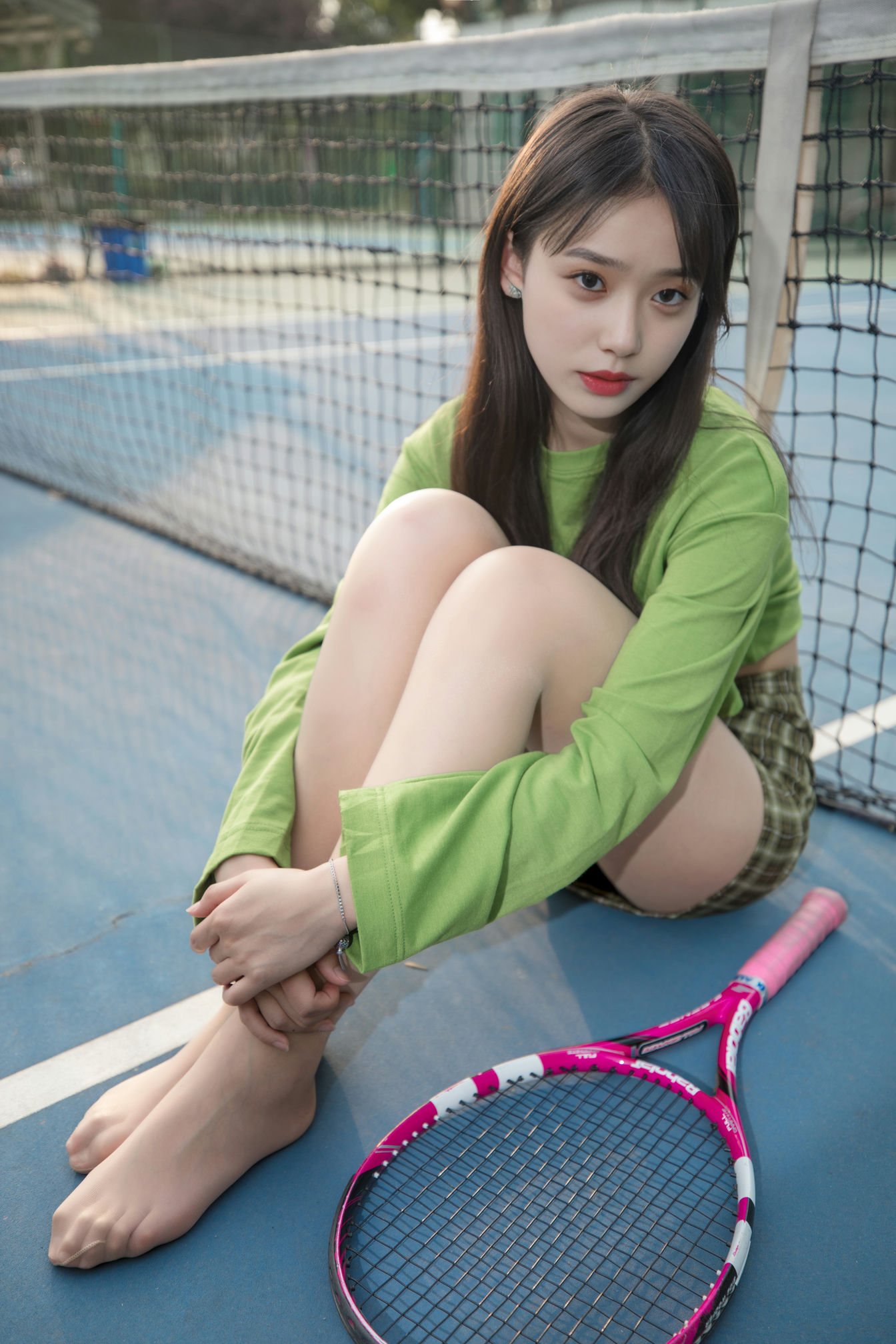 A011-打网球的女大